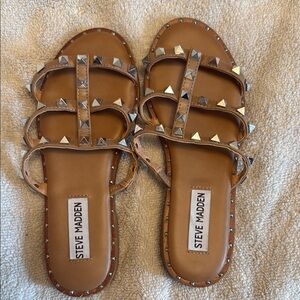 Steve Madden Tan Sandals with Silver Studs